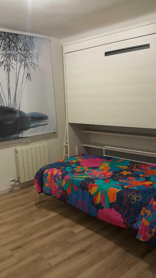 Apartamento Nuria Figueres  Exteriör bild